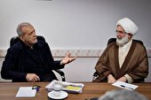دشمن می‌کوشد جنگ را به عرصه اقتصادی بکشاند