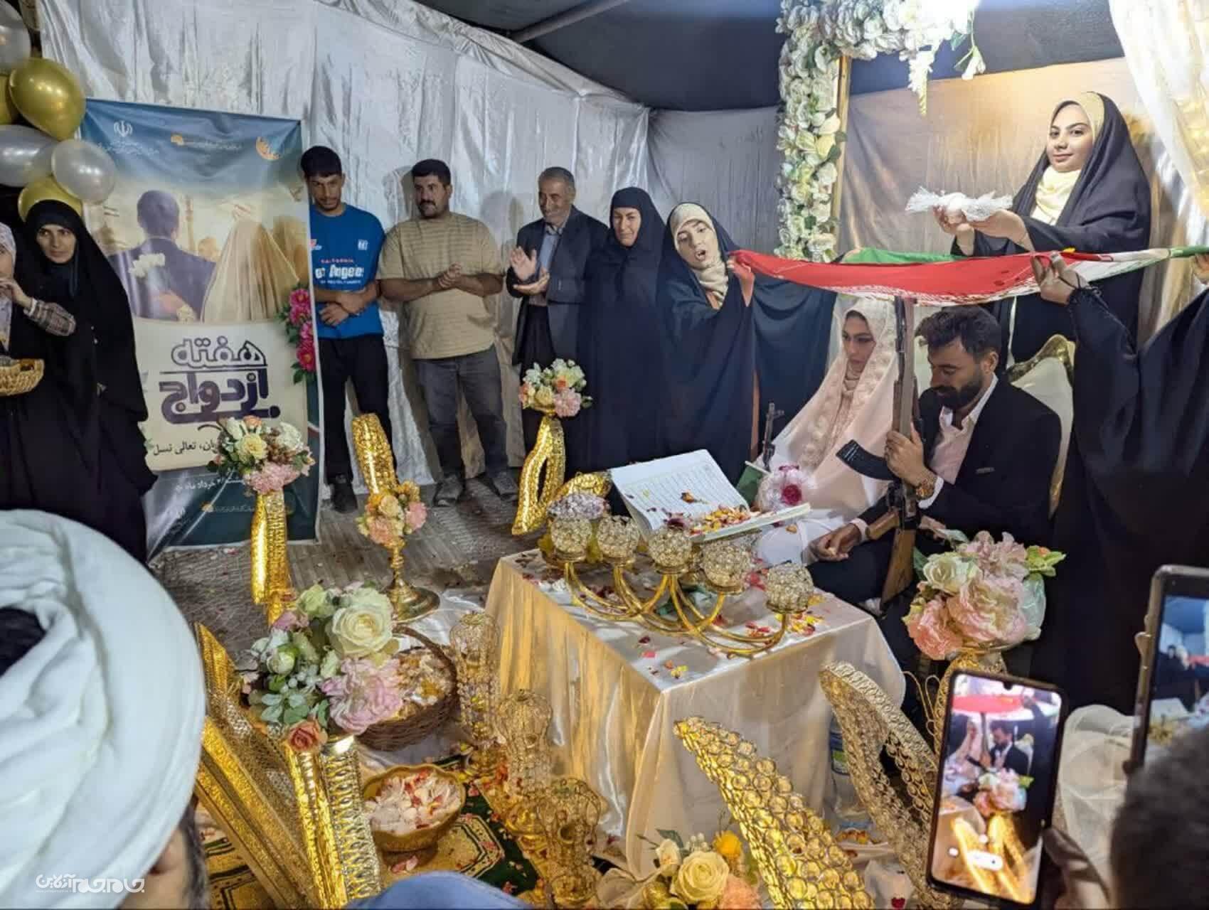 خیابان شهرکرد میزبان  جشن پیوند یک زوج جوان +تصاویر