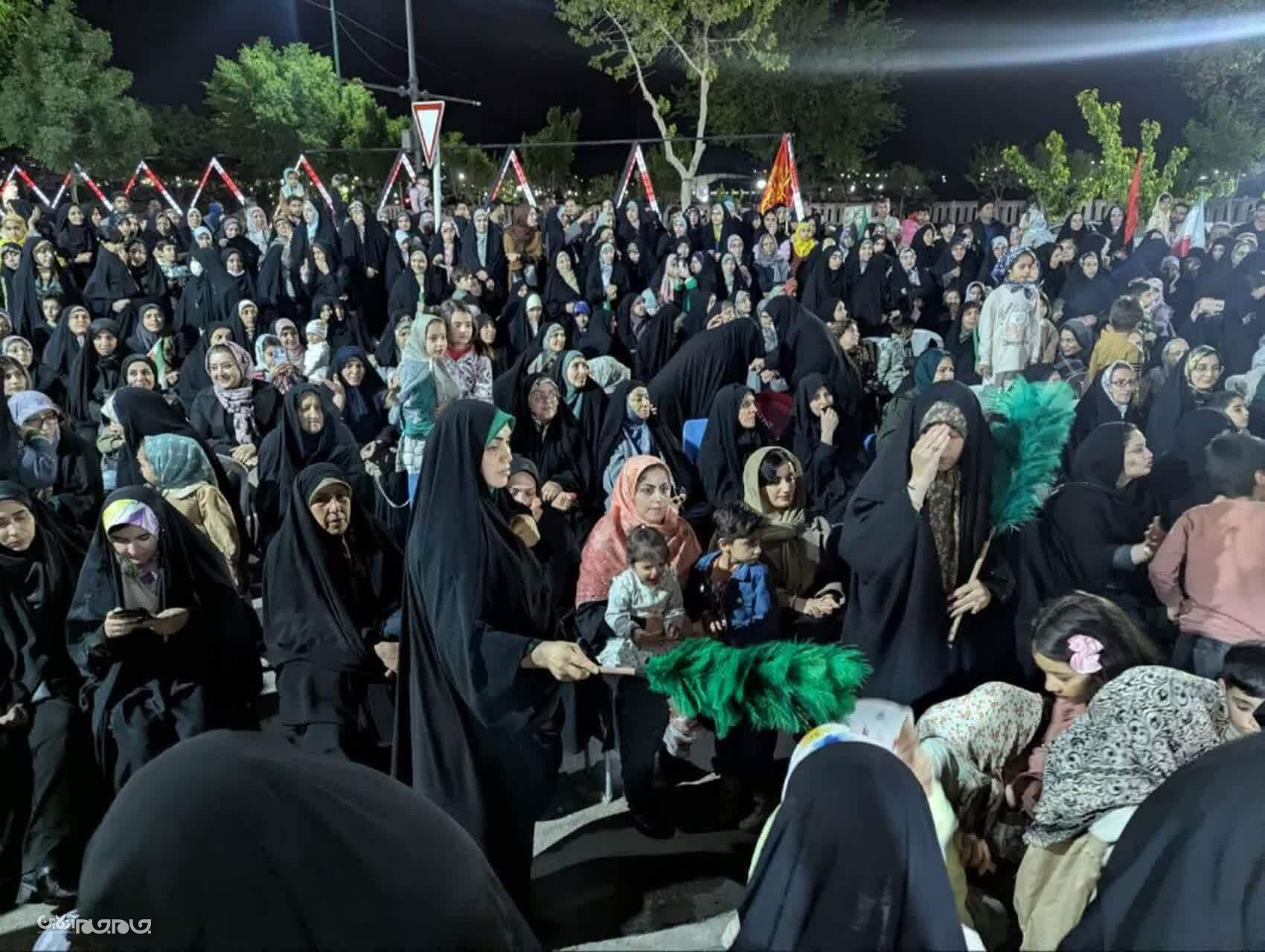 خیابان شهرکرد میزبان  جشن پیوند یک زوج جوان +تصاویر