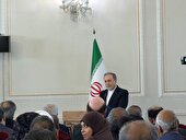 دوران جنگ هیچکس از وزارت خارجه پناهنده نشد و استعفا نداد