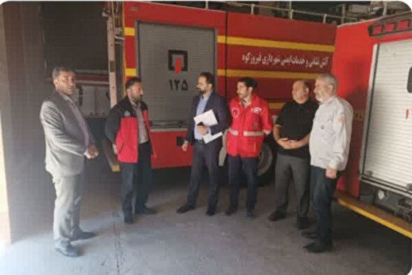 بازدید بازرس سازمان بازرسی کل کشور از روند خدمت‌رسانی شهرداری فیروزکوه در ایام جنگ تحمیلی سوم