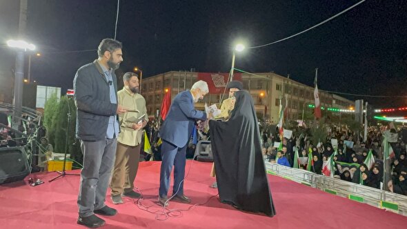 «حاج رحیم»، روایتی از الگوی پدر تراز انقلاب رونمایی شد