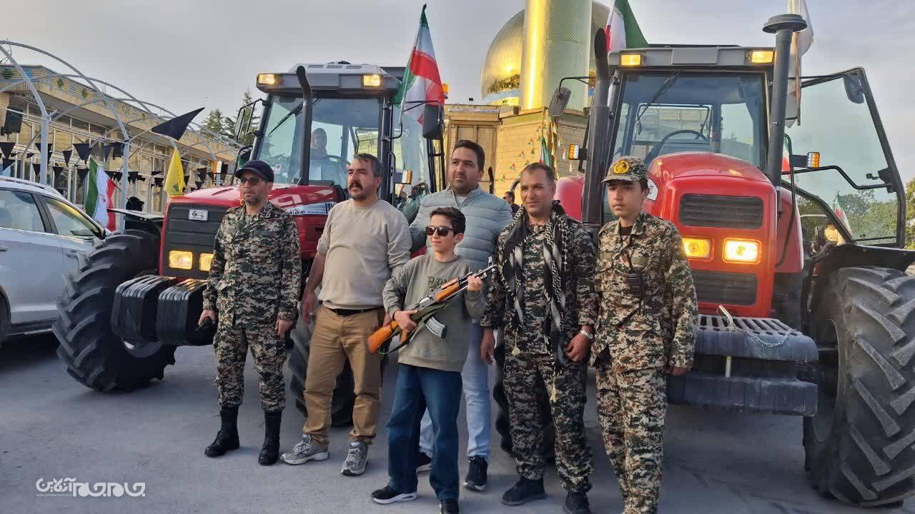 رژه خودرویی تراکتور سواران شهر نقنه