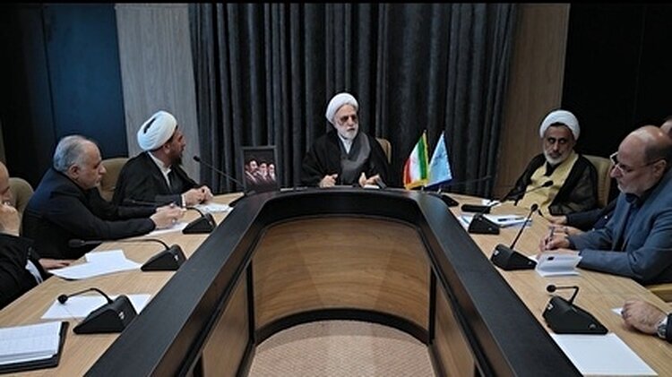 ما هیچگاه از دایره عدالت خارج نمی‌شویم / توقیف و مصادره اموال خائنین به وطن