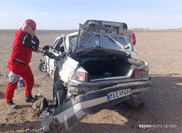 ۱۳ کشته و مصدوم بر اثر واژگونی خودرو حامل اتباع خارجی در محور فهرج - زاهدان