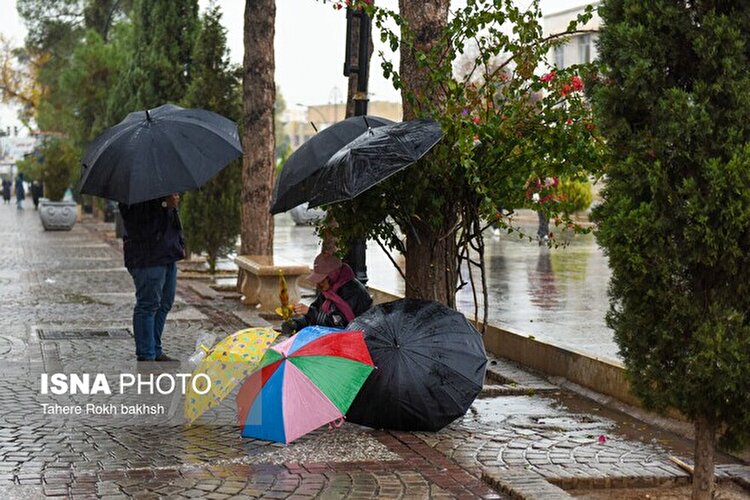 رگبار و وزش باد شدید در تهران