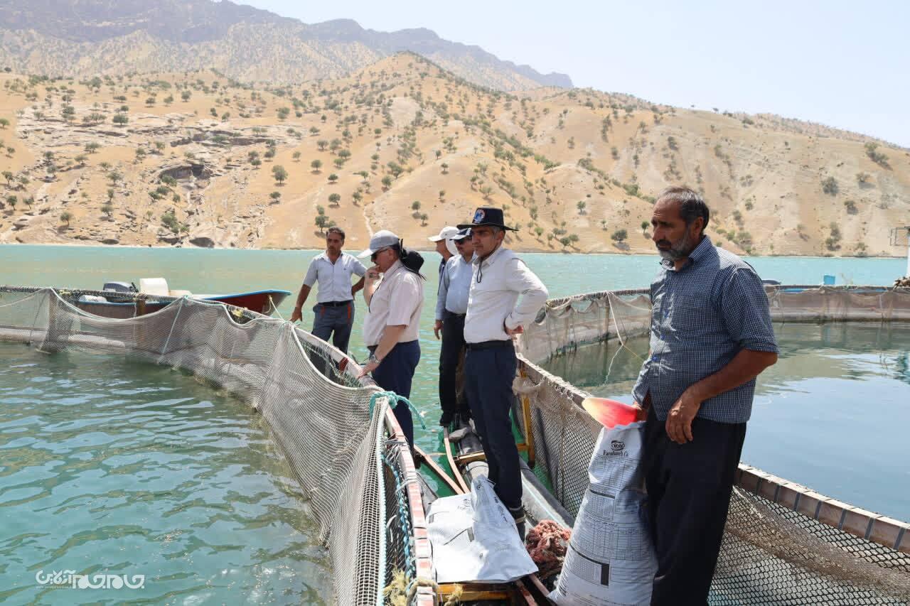 پرورش ماهی در قفس در راستای سیاستهای اقتصاد مقاومتی پرورش ماهی در قفس در راستای سیاستهای اقتصاد مقاومتی
