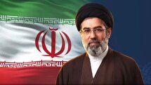رهبر معظم انقلاب: درک و شناخت امام (ره) چراغ راه آینده ایران اسلامی است
