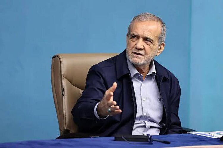 پزشکیان: نه میدان را ترک کرده‌ایم و نه میز مذاکره را