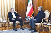 مذاکره با دست‌فرمان ایران