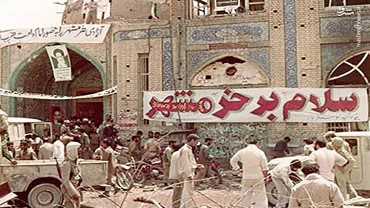 سوم خرداد سال ۶۱، خرمشهر پس از ۵۷۸ روز اشغال توسط رژیم بعث صدام، توسط رزمندگان ایران اسلامی آزاد شد.