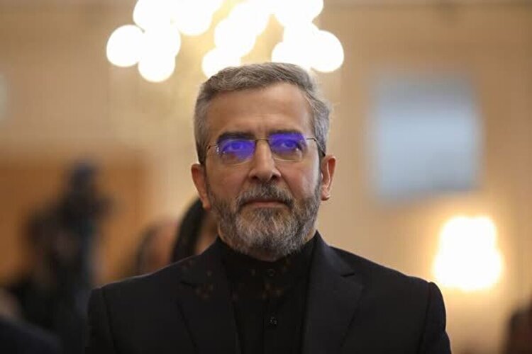 علی باقری: همه دارایی‌های ایران بی‌قید وشرط آزاد شود