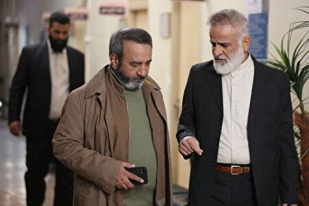 سریال «سرخدار» با بازی علیرضا اوسیوند و میلاد میرزایی از شبکه یک پخش می‌شود