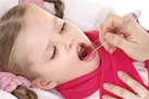 وقتی لوزه کودک عفونی می‌شود
