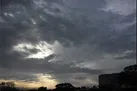 تهران شنبه نیمه ابری است / وضعیت جوی پایتخت در ۳ روز آینده