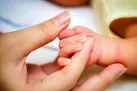 پيشگيرى از انتقال هپاتيت ب از مادر باردار به نوزاد در بدو تولد