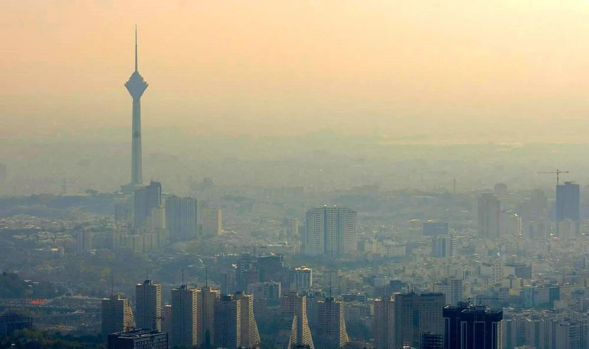 تهران، میزبان آلودگی هوا تا ظهر دوشنبه