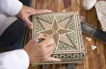 ایجاد کارگاه‌های صنایع دستی در  پادگان نظامی شیراز