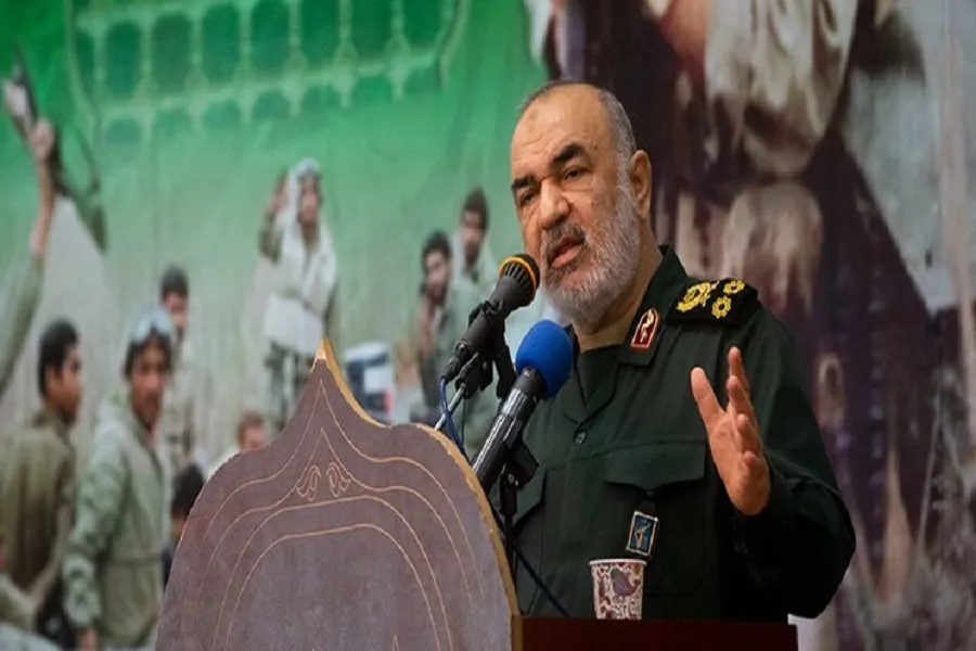 آمریکایی‌ها عادت کرده‌اند مدام از ایران شکست بخورند/ روایت سرلشکر سلامی از مواجهه سپاه با آمریکا در دریای عمان