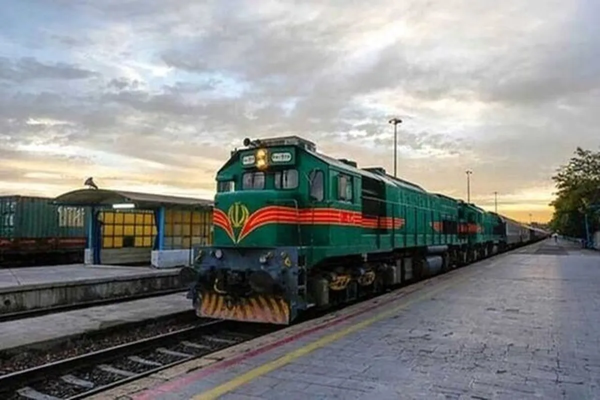پیش‌فروش بلیت قطارهای مسافری بهمن‌ماه آغاز شد