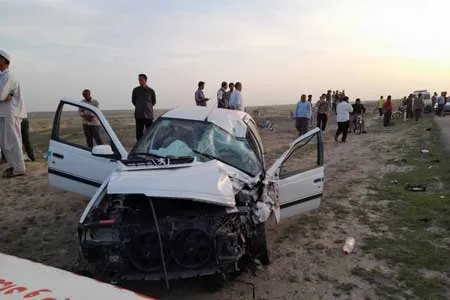 فوت موتورسوار در تصادف با پژو ۴۰۵
