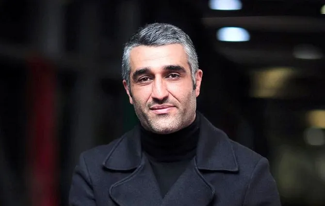 پیک شادی اعصابم را خرد می‌کرد