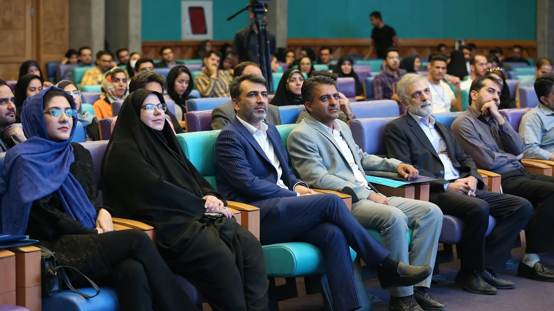 تحریک تقاضای فعالان اقتصادی در حوزه دانش‌بنیان، رویکرد کمیسیون دانش‌بنیان اتاق اصفهان