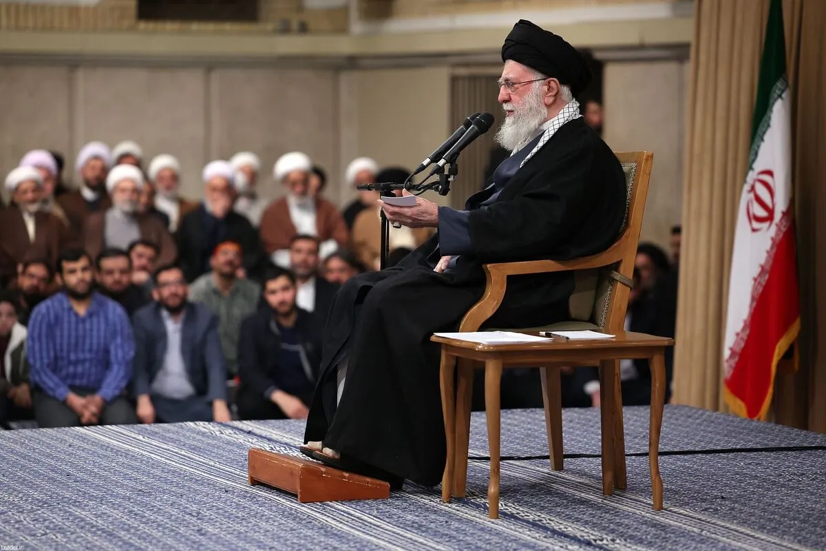 جمهوری اسلامی در مقابل افراد تخریب‌گر کوتاه نخواهد آمد