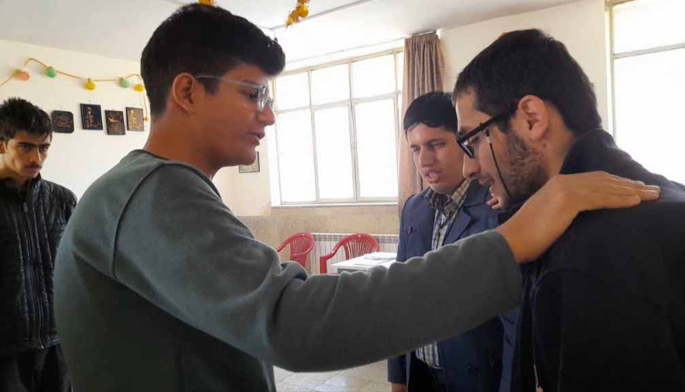 دانش‌آموزان «کوشش» شهرکرد در مسابقات فرهنگی خوش درخشیدند