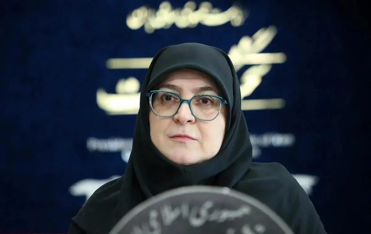 مهاجرانی: صادرات نفت متوقف شدنی نیست