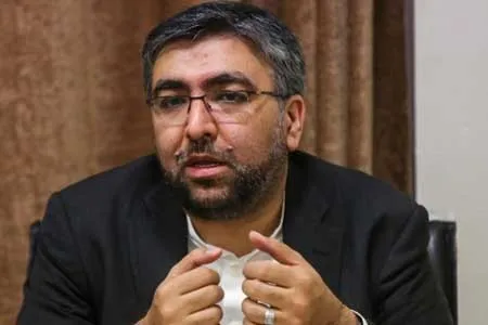 سازمان انرژی اتمی در حال طراحی راکتور آب سنگین است