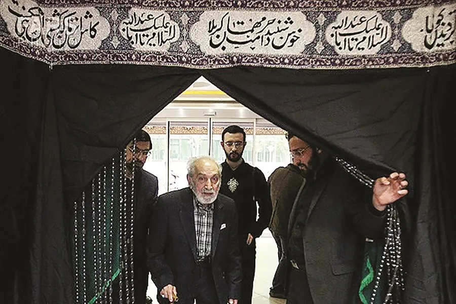 آن‌که شهادت‌نامه عشاق را سرود