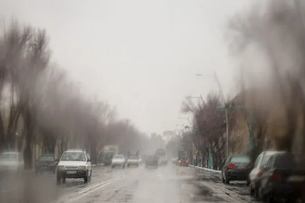 بارش برف و باران و وقوع مه گرفتگی در برخی محور‌های مواصلاتی