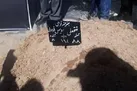 تدفین پیکرِ فتحعلی اویسی در قطعه هنرمندان