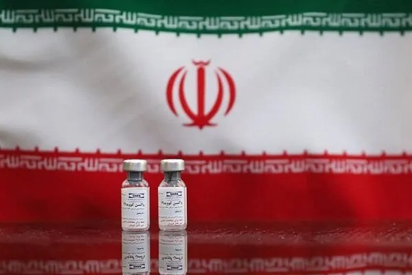 احتمال دسترسی به واکسن ایرانی کرونا تا خرداد/تزریق بدون عارضه واکسن ایرانی به ۲۱ نفر تا کنون