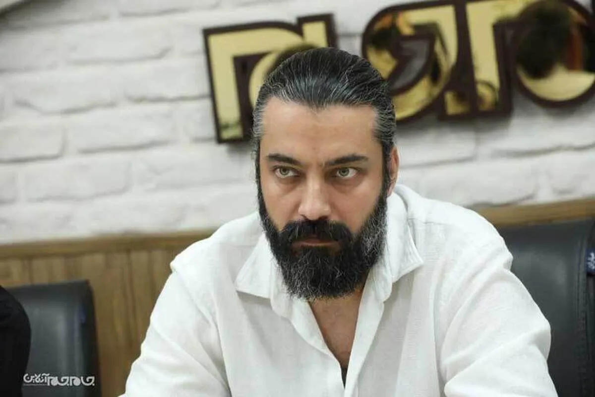 گمشده زمانه خویش