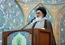 قدرت فاطمی سرچشمه توان درونی و زوال‌ناپذیر جامعه است