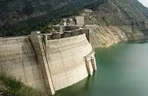 سهم مازندران در مهار آب‌های سطحی پایین است