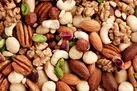نکات مهمی برای خرید آجیل و شیرینی شب عید در شرایط کرونایی