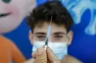 سابقه قبلی ابتلا به کرونا مانع واکسیناسیون کودکان نمی شود