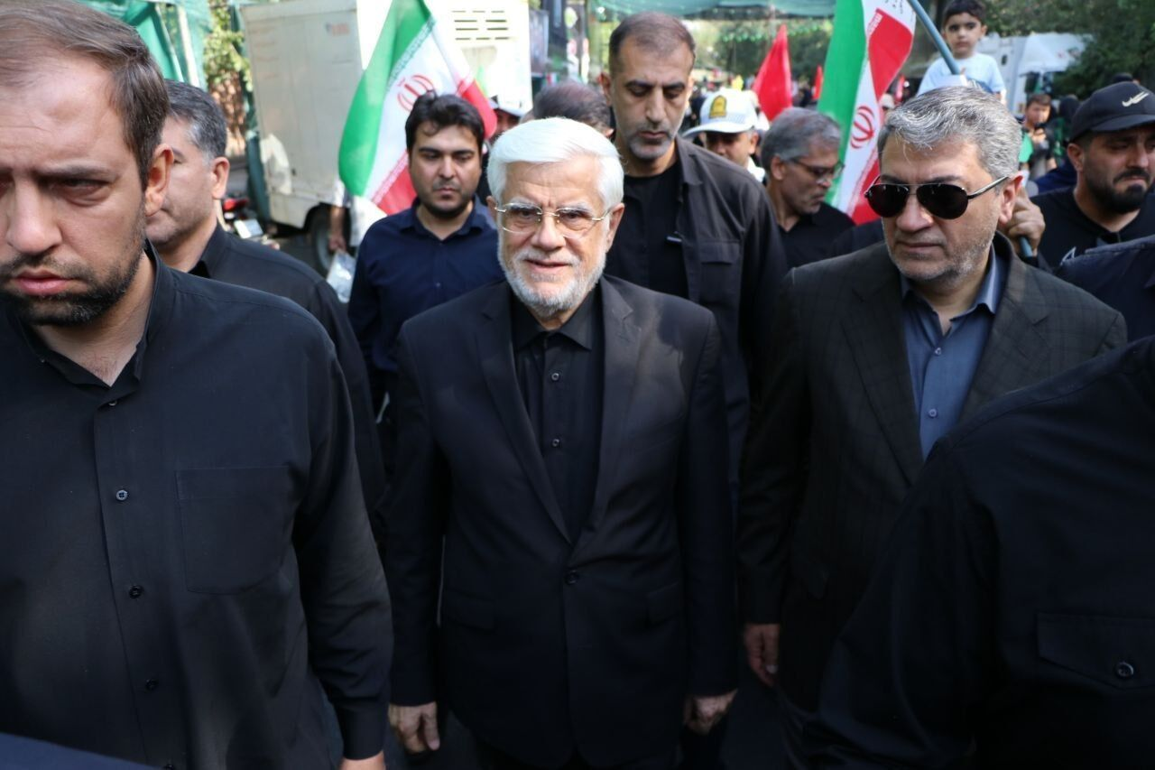 آیین تشییع پیکر مطهر آقای شهید ایران با حضور میلیونی عاشقان ولایت