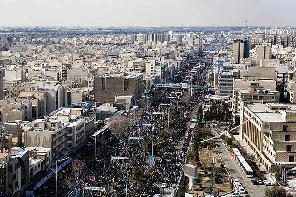 حضور مردم در راهپیمایی امروز رکورد ۱۰ سال اخیر را شکست