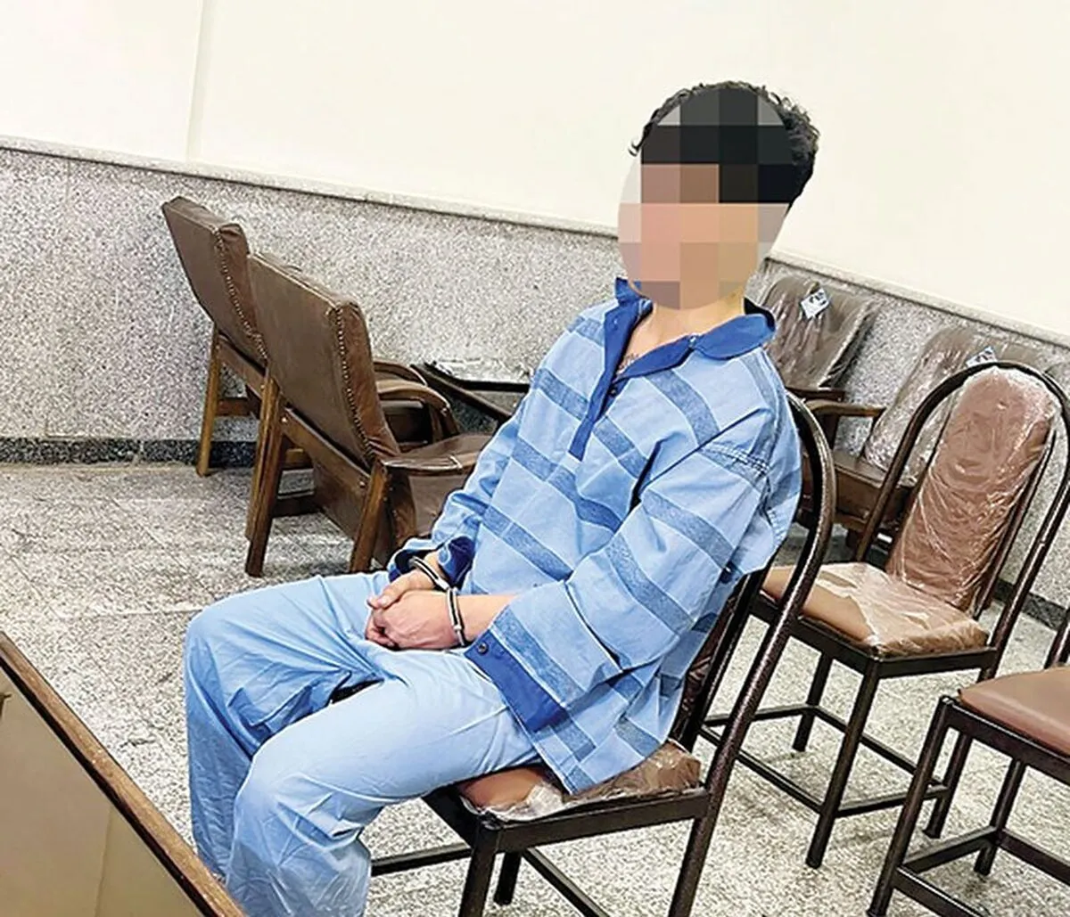 سرقت‌های خشن و میلیاردی روی پل عابر