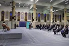 رهبر انقلاب: دولت کارهای اقتصادی مهمی در پیش دارد؛ همه کمک کنند تا به نتیجه دست یابد