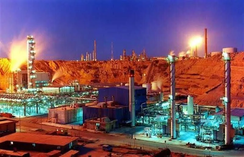 سود ۵ همتی خارک در سخت‌ترین شرایط عملیاتی
