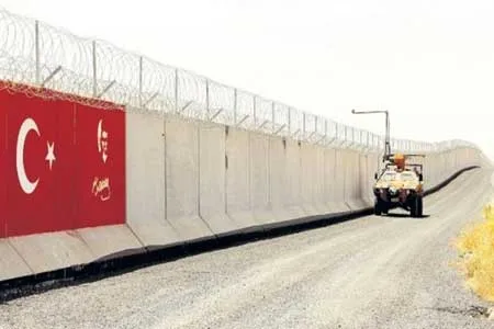 بازداشت ۱۳۳ پناهجوی غیرقانونی در نزدیکی مرز ایران و ترکیه
