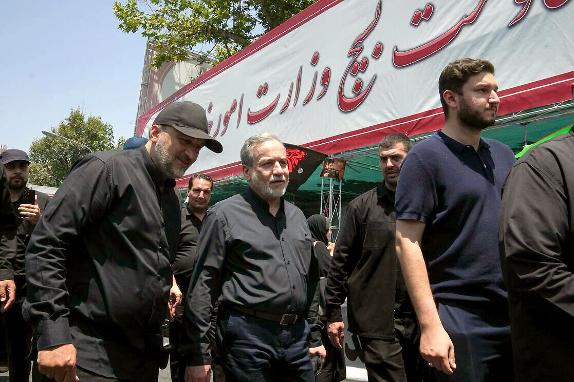 تشییع پیکر مطهر رهبر شهید انقلاب در مسجد جمکران