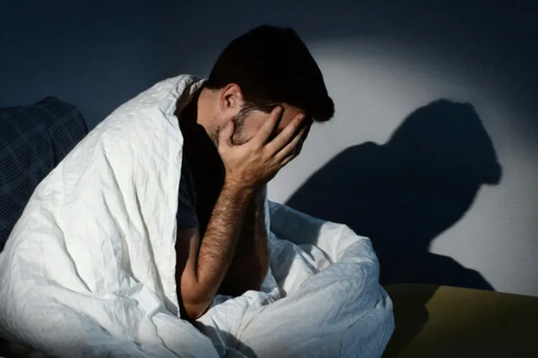 اختلال خواب بیماران مبتلا به کرونا و تنگی‌نفس بلندمدت