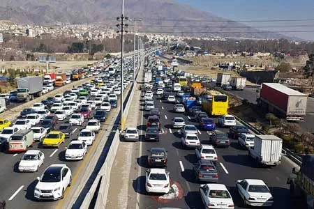 جزییات آمار سفرهای نوروزی تا روز ۱۲ فروردین / سفر جاده‌ ای در رتبه نخست قرار دارد