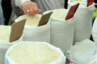 برنج در بازار فراوان است هیچ کمبودی وجود ندارد